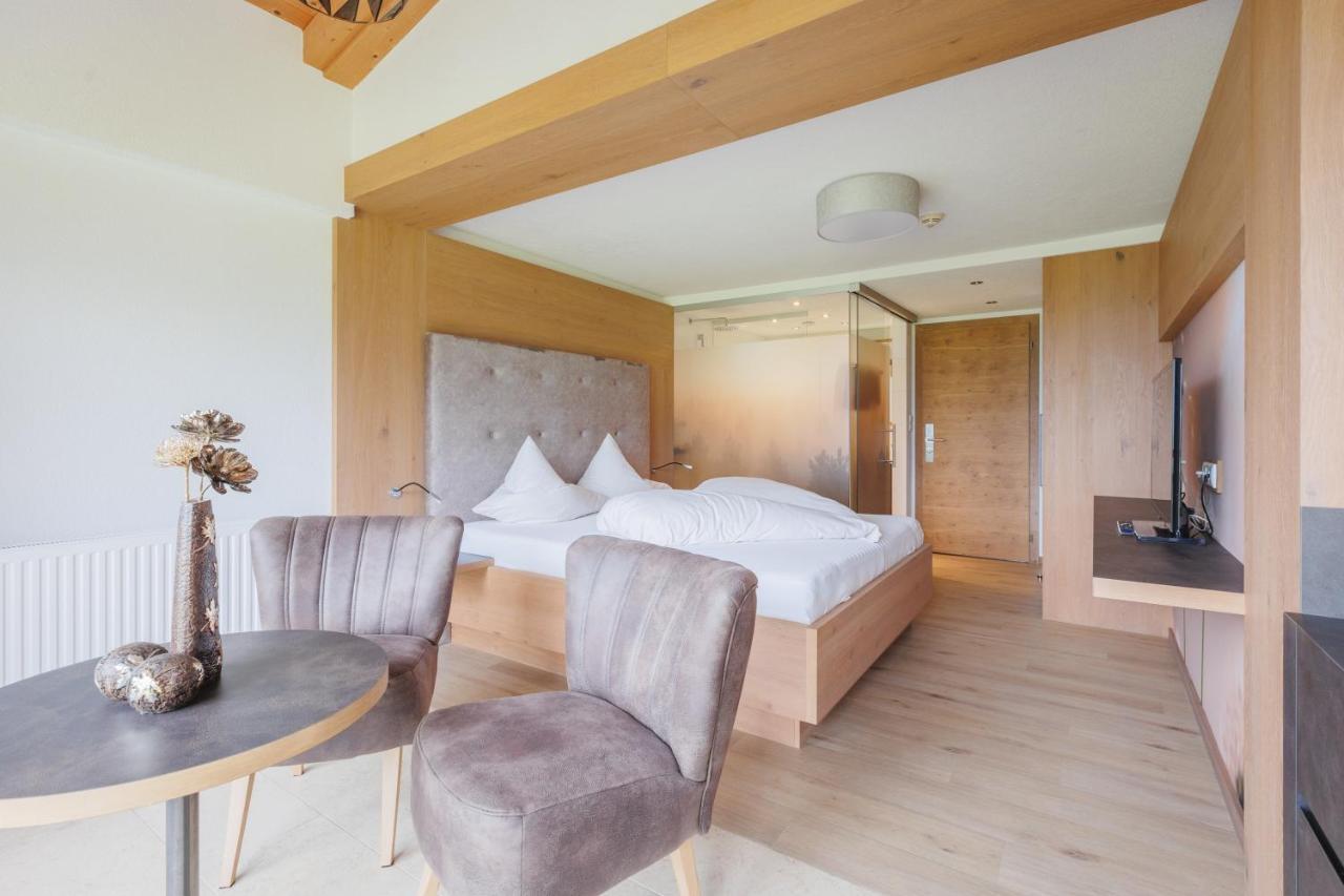 Hin&Weg Das Aparthotel Ried im Zillertal Eksteriør billede