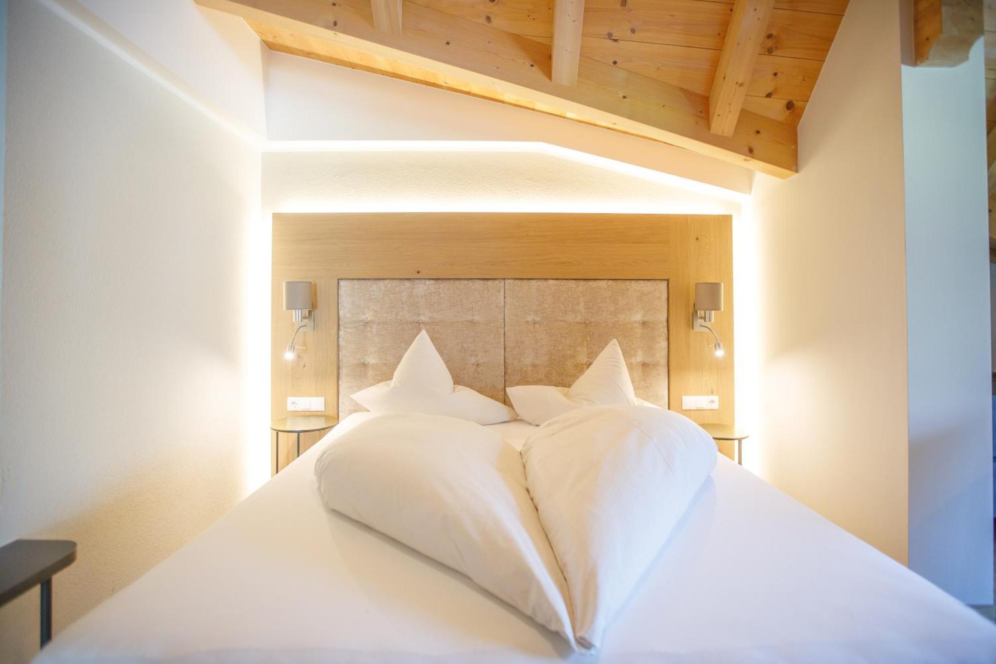 Hin&Weg Das Aparthotel Ried im Zillertal Eksteriør billede