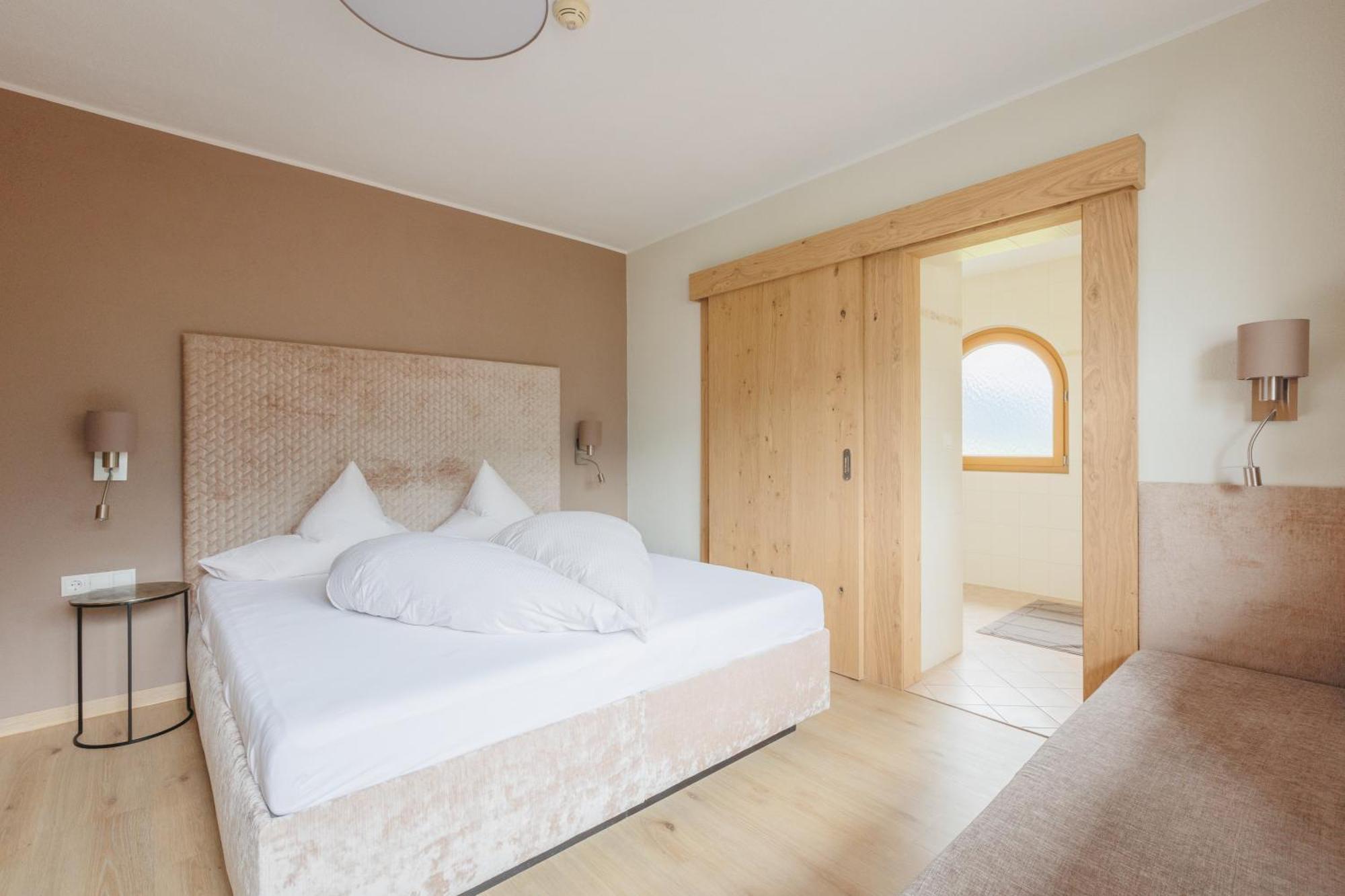 Hin&Weg Das Aparthotel Ried im Zillertal Eksteriør billede