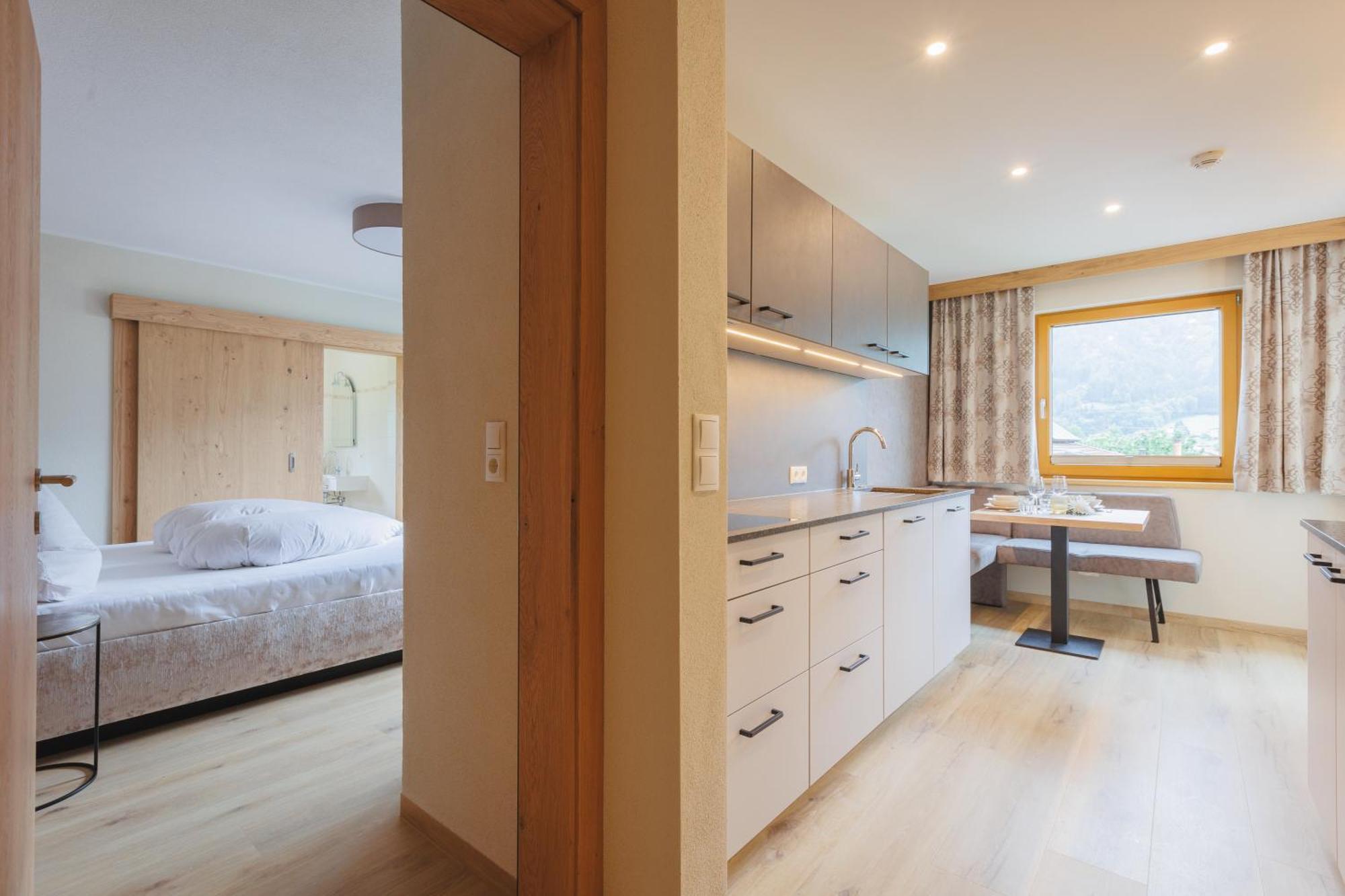 Hin&Weg Das Aparthotel Ried im Zillertal Eksteriør billede