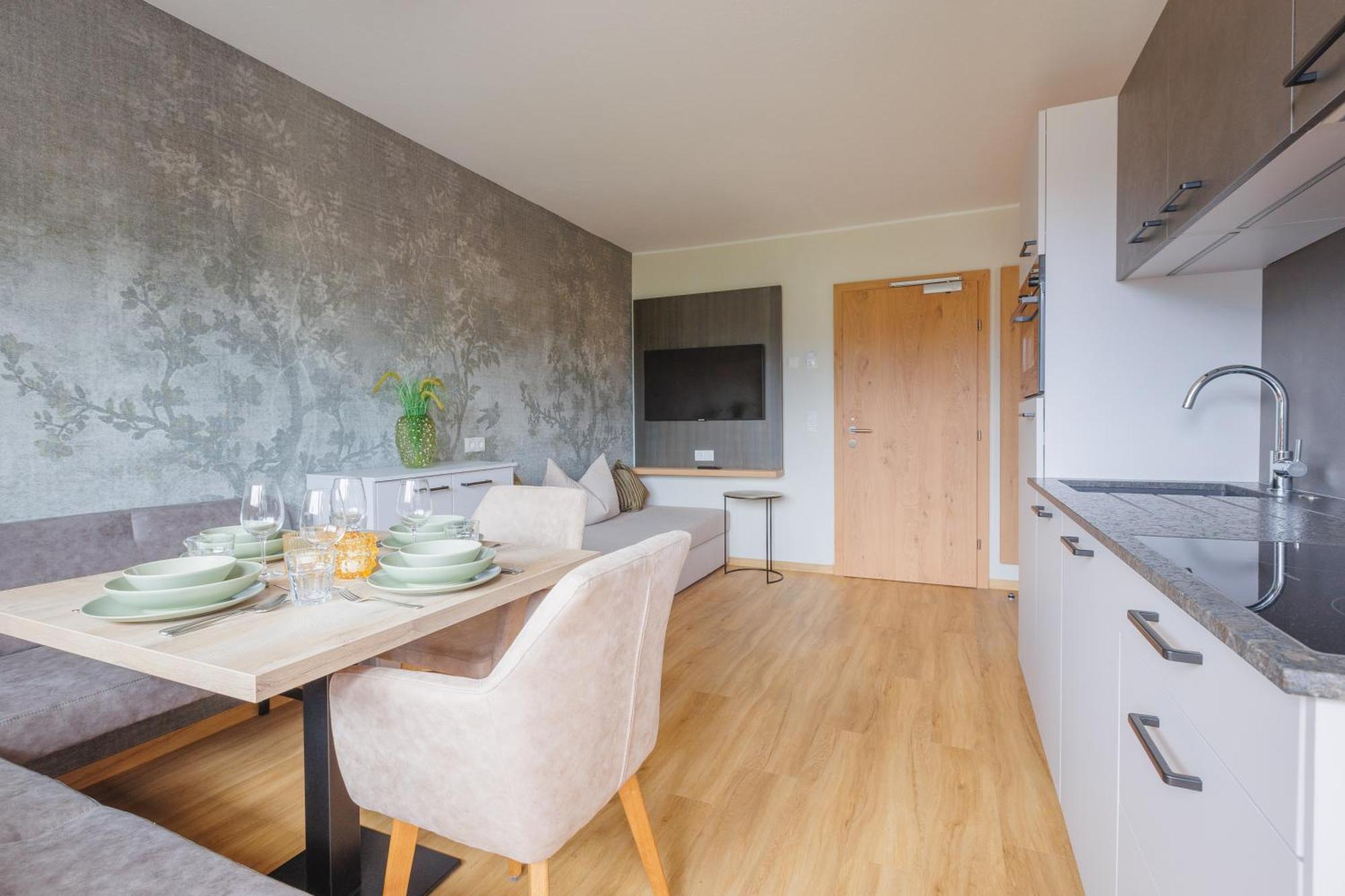 Hin&Weg Das Aparthotel Ried im Zillertal Eksteriør billede