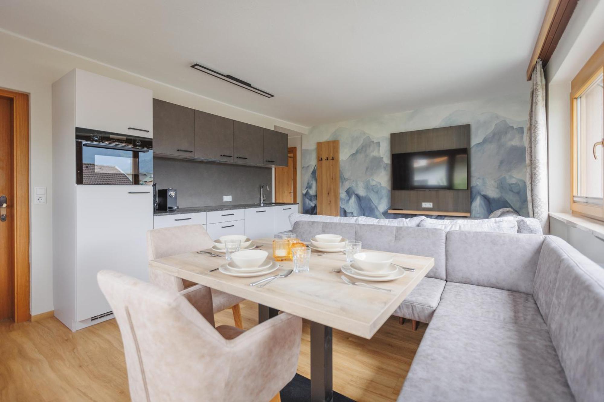 Hin&Weg Das Aparthotel Ried im Zillertal Eksteriør billede