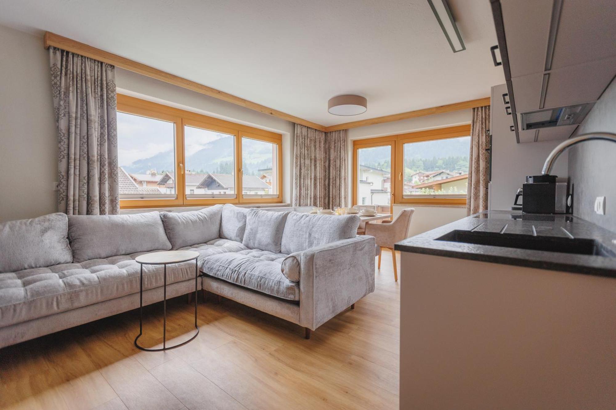 Hin&Weg Das Aparthotel Ried im Zillertal Eksteriør billede